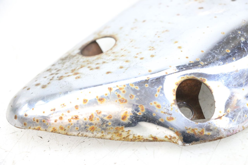 photo de PROTECCION ESCAPE KYMCO AGILITY 4T 50 (2005 - 2018) - Detalle de la pieza