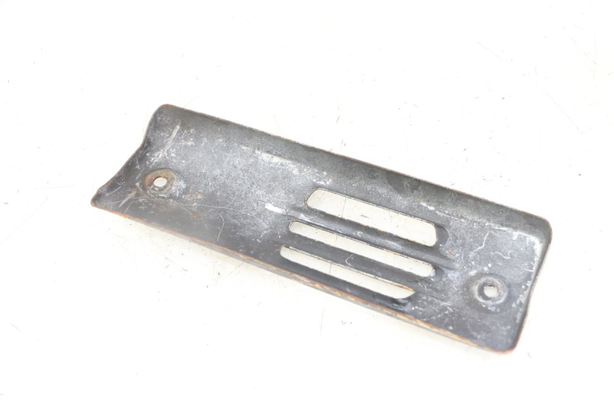 photo de PROTECCION ESCAPE MBK BOOSTER SPIRIT NAKED 50 (2004 - 2017) - Detalle de la pieza