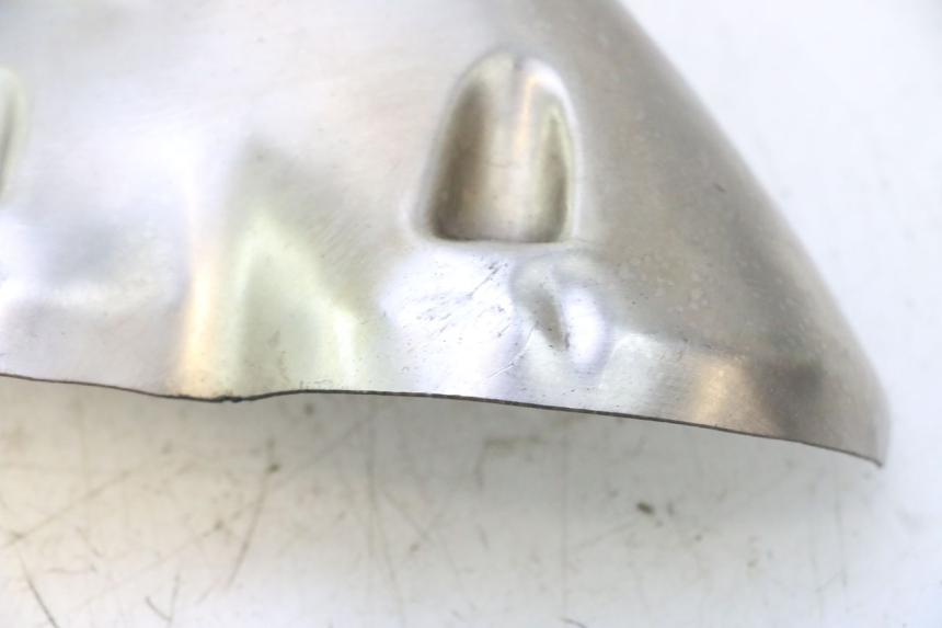 photo de PROTECCION ESCAPE GILERA GP 800 (2007 - 2013) - Zoom estado de uso
