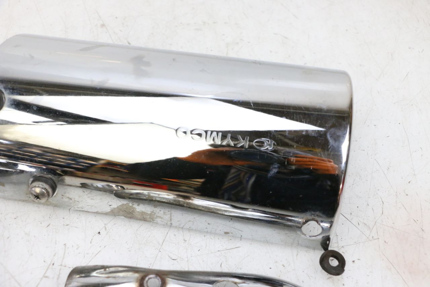 photo de PROTECCION ESCAPE KYMCO GRAND DINK 125 (2002 - 2007) - Estado de la superficie y material