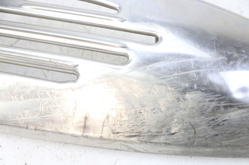 photo de PROTECCION ESCAPE PIAGGIO VESPA LX 2T 50 (2005 - 2013) - Recambio usado revisado