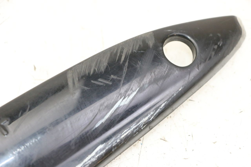 photo de PROTECCION ESCAPE PEUGEOT STREETZONE I NAKED 2T 50 (2018 - 2020) - Detalle de la pieza