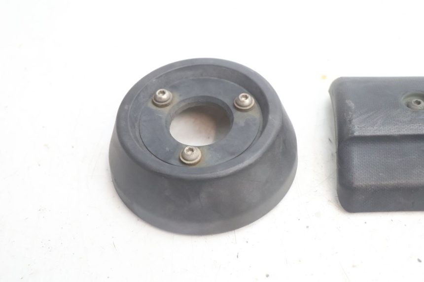photo de PROTECCION ESCAPE YAMAHA X-MAX XMAX 125 (2010 - 2013) - Detalle de la pieza