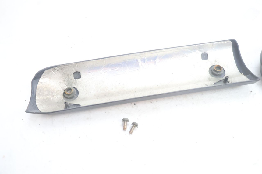 photo de PROTECCION ESCAPE YAMAHA X-MAX XMAX 125 (2010 - 2013) - Estado de la superficie y material