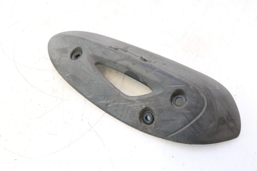 photo de PROTECCION ESCAPE PIAGGIO ZIP IGET 4T 50 (2021 - 2023) - Primer plano técnico