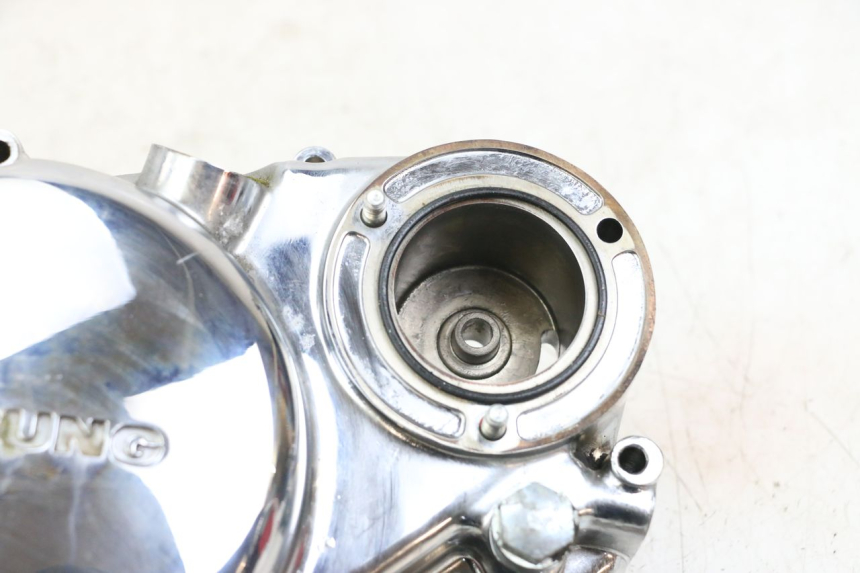 photo de TAPA DE EMBRAGUE HYOSUNG GV AQUILA 125 (2000 - 2009) - Otra vista del artículo