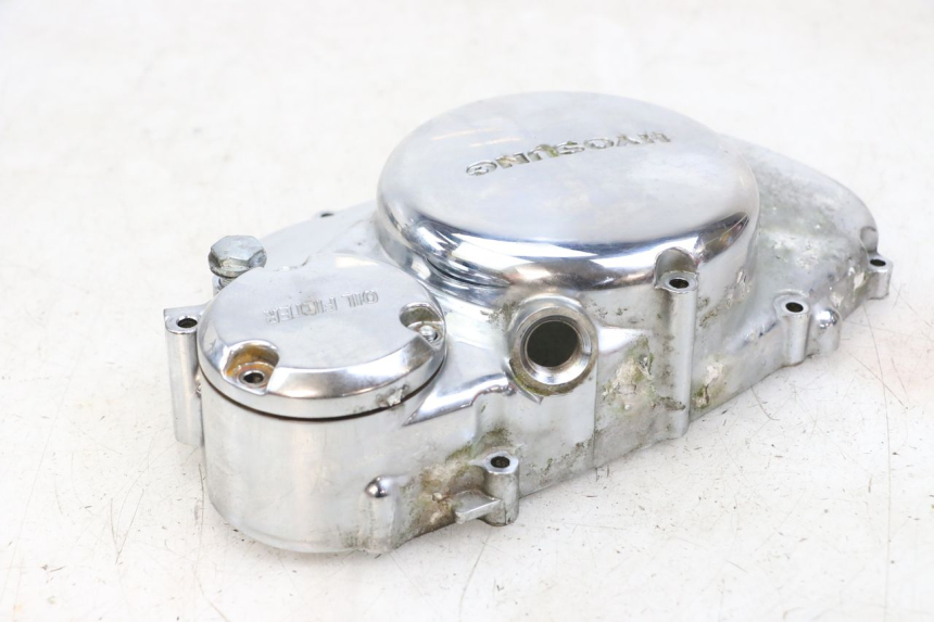photo de TAPA DE EMBRAGUE HYOSUNG GV AQUILA 125 (2000 - 2009) - Primer plano técnico