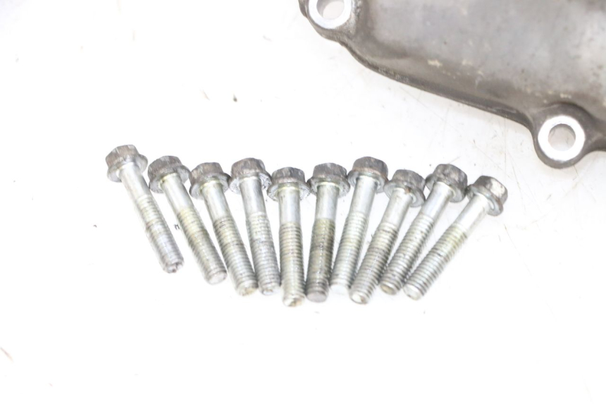 photo de TAPA DE EMBRAGUE SUZUKI BURGMAN 650 (2013 - 2020) - Estado de la superficie y material