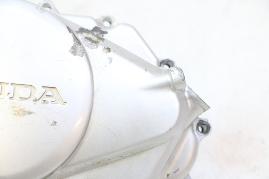 photo de TAPA DE EMBRAGUE HONDA CBF 125 (2009 - 2015) - Estado de la superficie y material