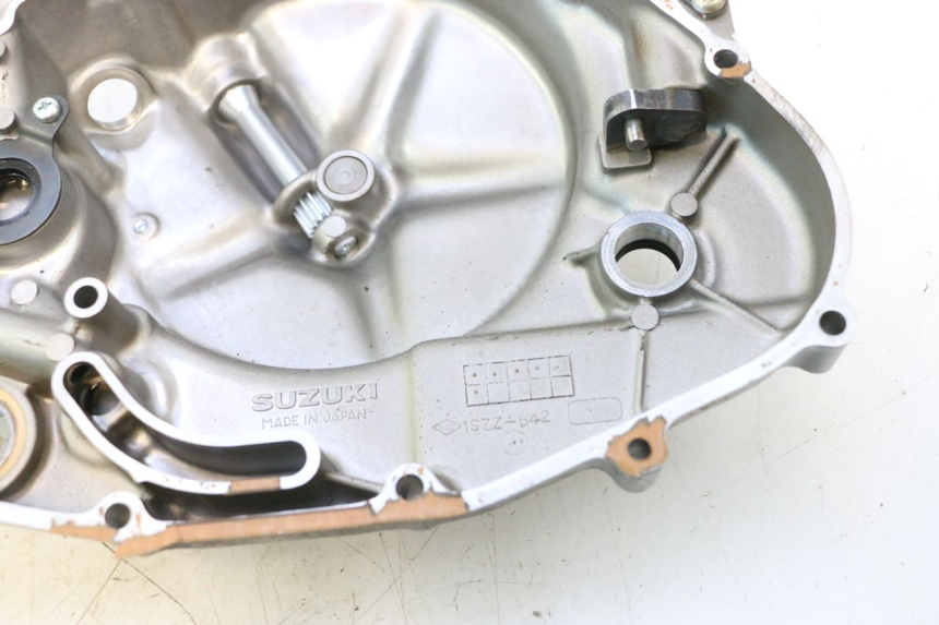 photo de TAPA DE EMBRAGUE SUZUKI DR S 600 (1985 - 1989) - Otra perspectiva