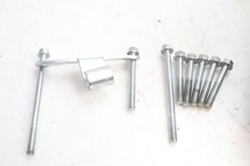 photo de TAPA DE EMBRAGUE MINI MX DRIFT 150 - Recambio usado revisado
