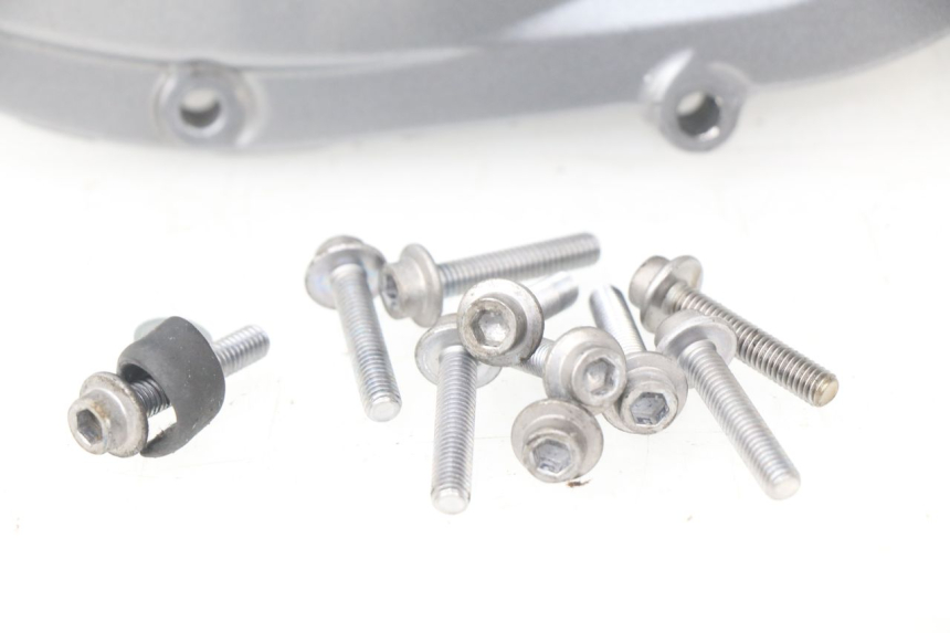 photo de CUBIERTA DE EMBRAGUE YAMAHA FJR ABS 1300 (2006 - 2012) - Otra perspectiva