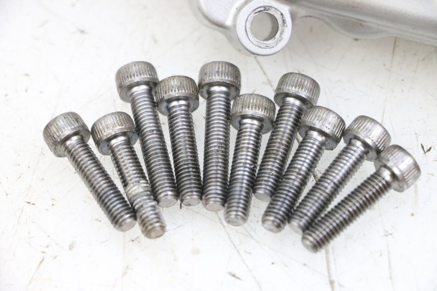 photo de TAPA DE EMBRAGUE YAMAHA FZ6 N FAZER 600 (2004 - 2006) - Zoom sobre los componentes