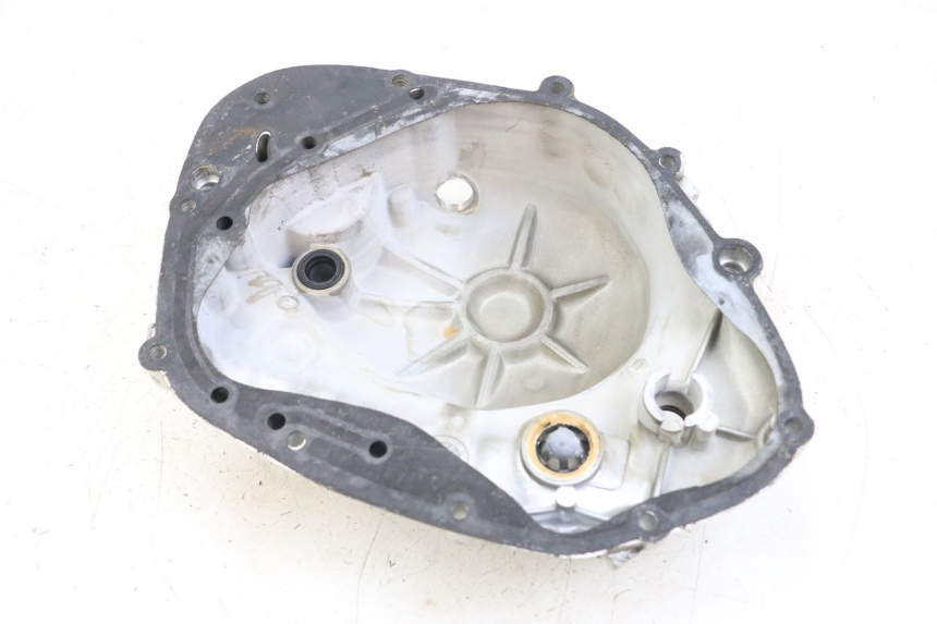 photo de TAPA DE EMBRAGUE HYOSUNG GF 125 (2001 - 2005) - Primer plano técnico