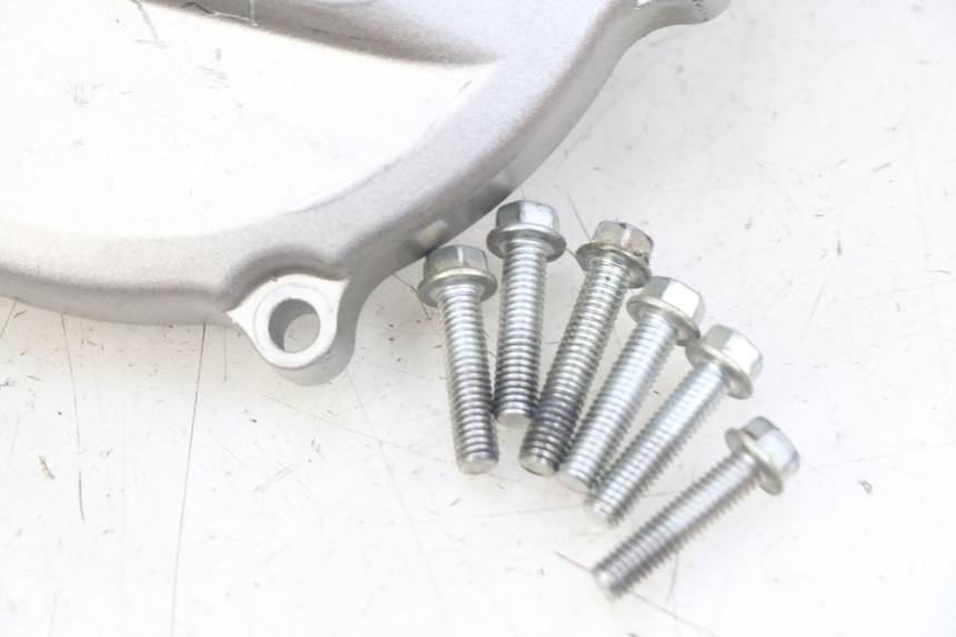 photo de TAPA DEL EMBRAGUE KAWASAKI KX 85 (2014 - 2021) - Primer plano técnico