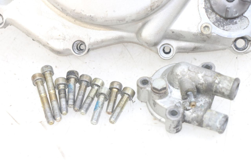 photo de TAPA DEL EMBRAGUE GILERA RK 50 (1996 - 1999) - Primer plano de alta resolución