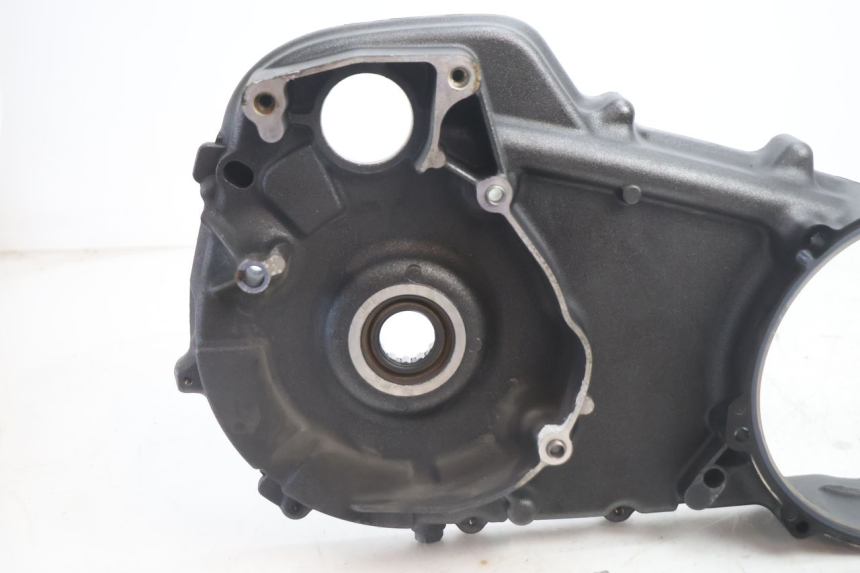 photo de TAPA DE EMBRAGUE HARLEY DAVIDSON ROAD GLIDE FLTRXSE 1920 (2018 - 2022) - Detalles de los puntos de fijación