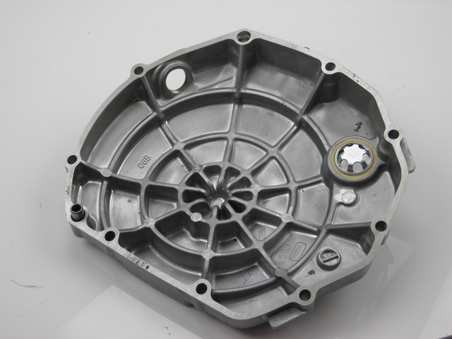 photo de TAPA DE EMBRAGUE SUZUKI GSF BANDIT 1200 (1996 - 1999) - Zoom estado de uso