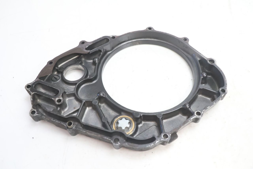 photo de TAPA DE EMBRAGUE SUZUKI SV S 650 (1999 - 2002) - Primer plano técnico