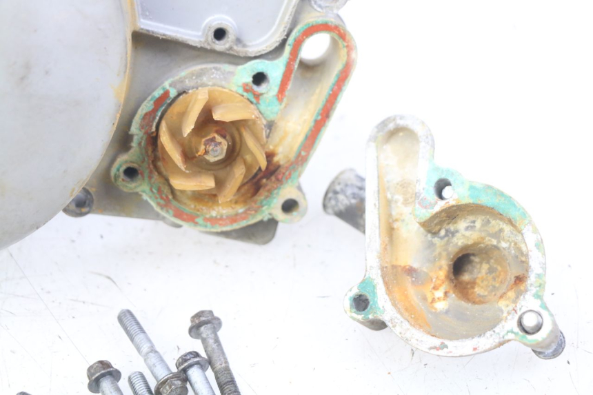 photo de TAPA DEL EMBRAGUE APRILIA SX 50 (2011 - 2017) - Marcados y referencias originales