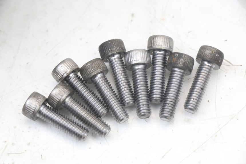 photo de TAPA DE EMBRAGUE YAMAHA TDM ABS 900 (2002 - 2014) - Estado de la superficie y material