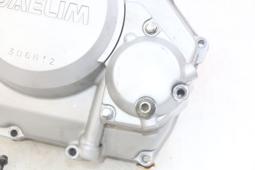 photo de TAPA DEL EMBRAGUE DAELIM VJ ROADWIN FI 125 (2008 - 2017) - Recambio usado revisado
