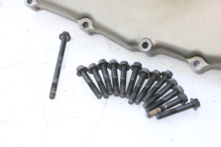 photo de TAPA DE EMBRAGUE HONDA XRV AFRICA TWIN 750 (1990 - 1992) - Detalles de los puntos de fijación