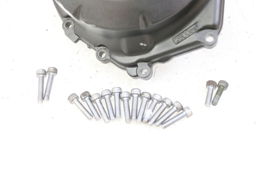 photo de TAPA DE EMBRAGUE YAMAHA FZ6 FAZER S2 600 (2007 - 2011) - Detalles de los puntos de fijación