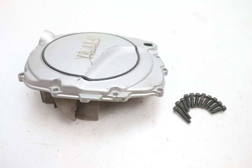 photo de TAPA DE EMBRAGUE YAMAHA YZF R GENESIS 750 (1993 - 1998) - Otra perspectiva
