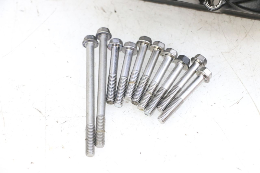 photo de TAPA DE EMBRAGUE KAWASAKI ZR 7 750 (1999 - 2004) - Otra vista del artículo