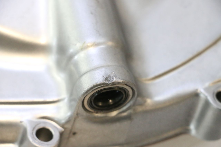photo de TAPA DE EMBRAGUE KAWASAKI ZZR 600 (1995 - 2004) - Zoom sobre los componentes
