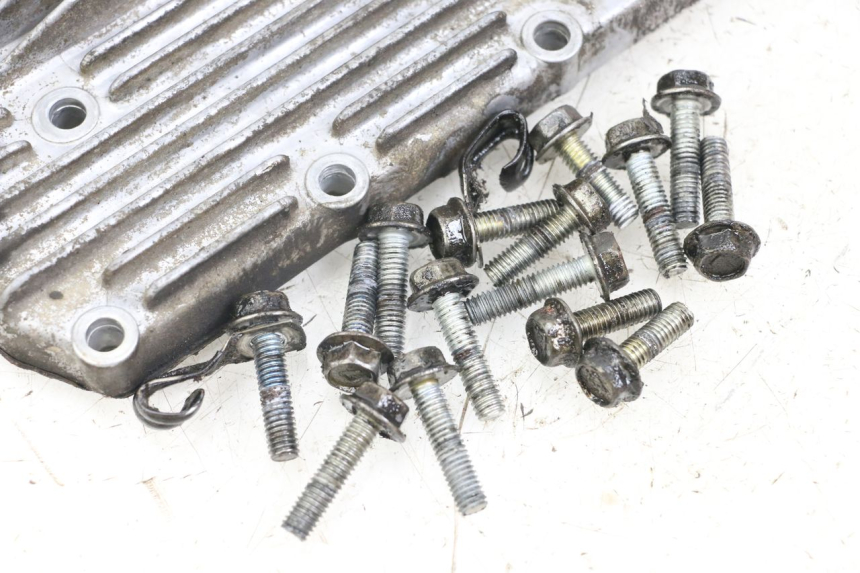 photo de ACEITE PAN SUZUKI GSX E 250 (1982 - 1983) - Primer plano técnico