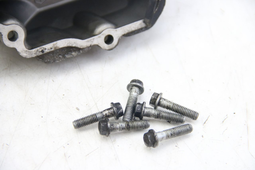 photo de CÁRTER DE ACEITE APRILIA SCARABEO 4T 50 (2009 - 2017) - Estado de la superficie y material