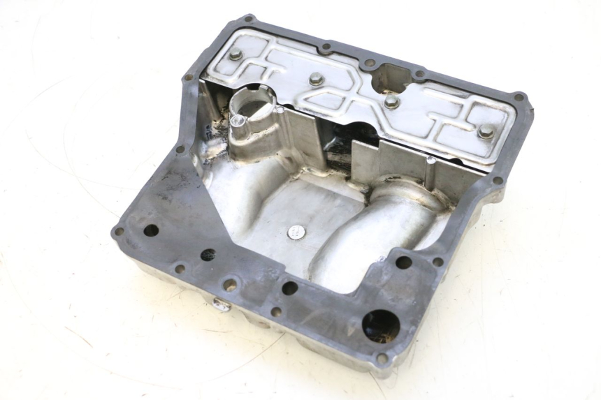 photo de ACEITE PAN YAMAHA YZF R GENESIS 750 (1993 - 1998) - Detalles de los puntos de fijación