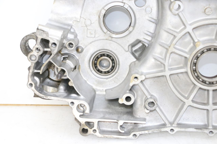 photo de CARTER SUZUKI BURGMAN 650 (2013 - 2020) - Zoom sobre los componentes