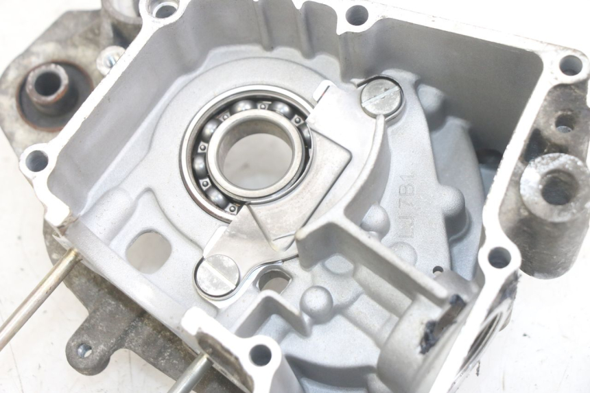 photo de CARTER MOTOR DERECHO TNT MOTOR FASTINO 4T 50 (2013 - 2019) - Vista general del producto