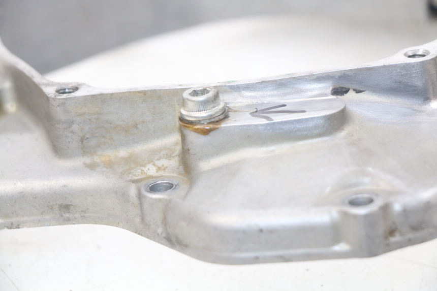 photo de CARTER MOTOR DERECHO SUZUKI RM-Z RMZ 250 (2010 - 2016) - Marcados y referencias originales