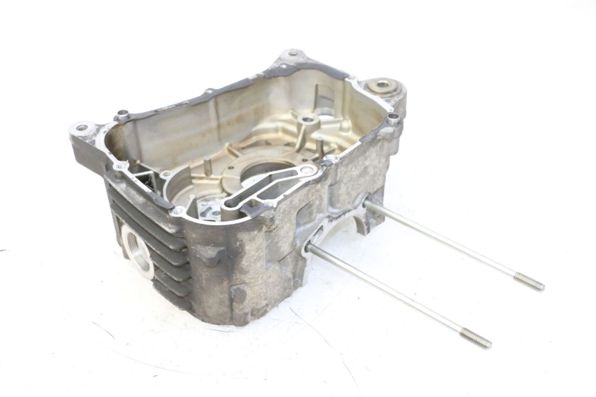 photo de CARTER YAMAHA X-MAX XMAX 125 (2010 - 2013) - Estado de la superficie y material