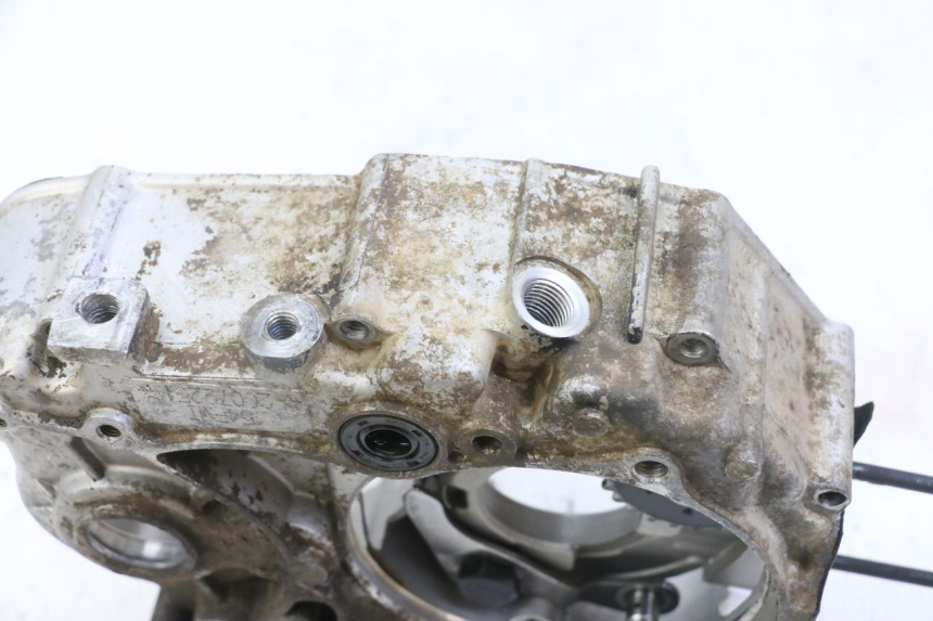 photo de CARTER IZQUIERDO APOLLO RFZ 125 - Detalle de la pieza