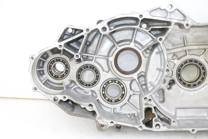 photo de CARTER IZQUIERDO SUZUKI BURGMAN 650 (2013 - 2020) - Inspección visual detallada