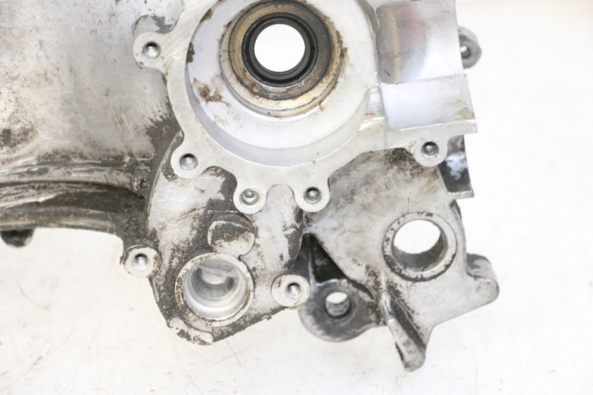 photo de CARTER IZQUIERDO PEUGEOT CITYSTAR 50 (2013 - 2017) - Recambio usado revisado