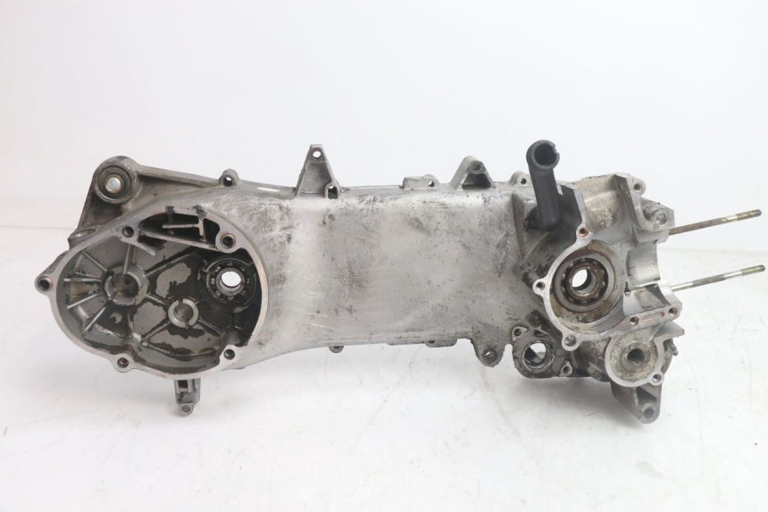 photo de CARTER IZQUIERDO PIAGGIO FLY 2T 50 (2004 - 2017) - Primer plano técnico