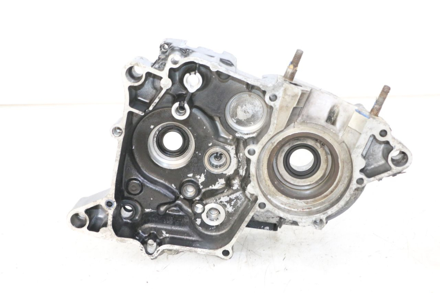 photo de CARTER IZQUIERDO HONDA MTX TC02 125 (1987 - 1989) - Zoom sobre los componentes