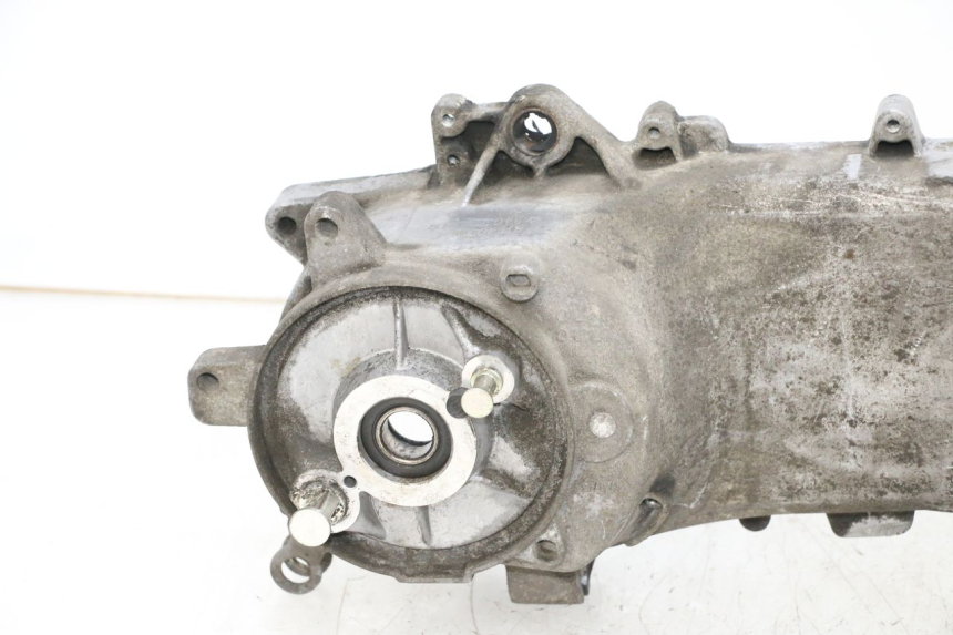 photo de CARTER IZQUIERDO PEUGEOT KISBEE 2T 50 (2010 - 2017) - Otra vista del artículo