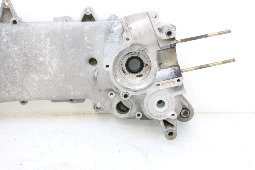 photo de CARTER IZQUIERDO PIAGGIO LIBERTY 50 (1998 - 2003) - Foto de producto adicional