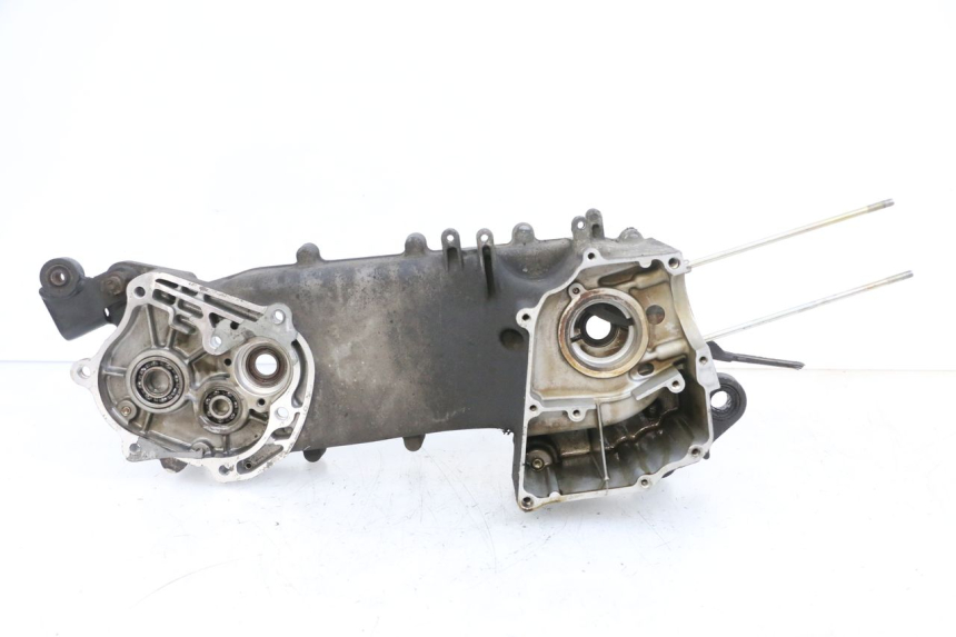 photo de CARTER IZQUIERDO SYM ORBIT III 3 4T 50 (2021 - 2025) - Zoom sobre los componentes