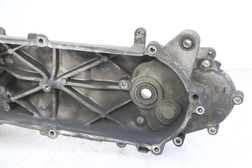 photo de CARTER IZQUIERDO MBK OVETTO 4T 50 (2008 - 2016) - Vista general del producto