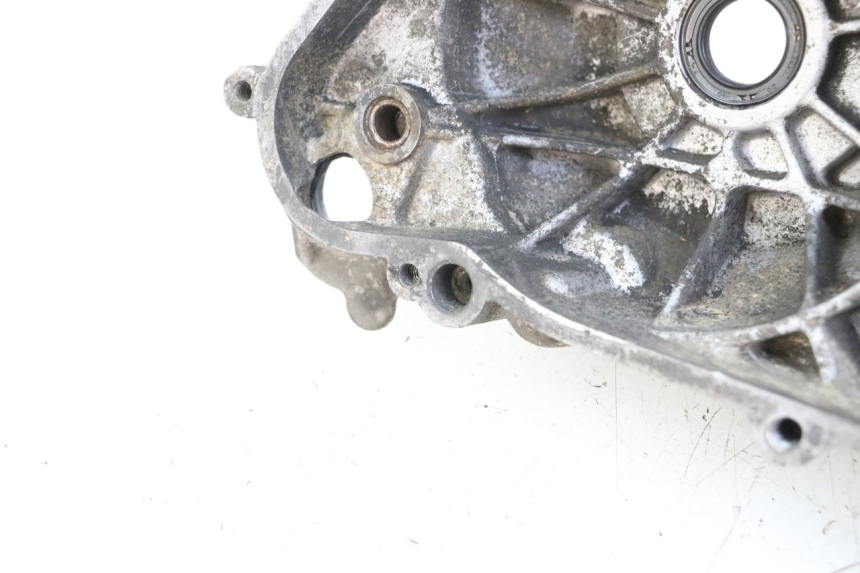 photo de CARTER IZQUIERDO DEL MOTOR PEUGEOT TKR TREKKER FURIOUS 50 (2005 - 2014) - Detalles de los puntos de fijación