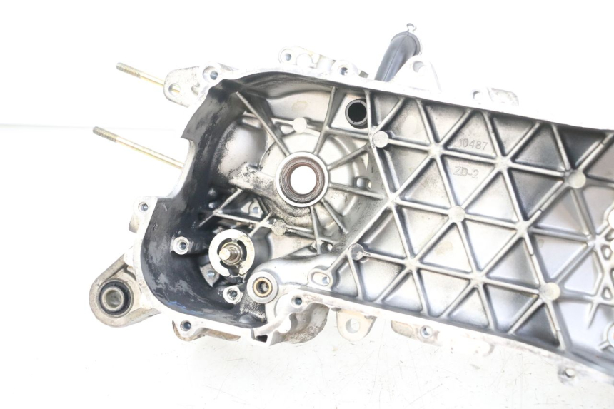 photo de CARTER IZQUIERDO PIAGGIO VESPA LX 2T 50 (2005 - 2013) - Estado de la superficie y material