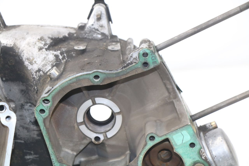 photo de CARTER IZQUIERDO APRILIA SCARABEO GT 125 (1999 - 2007) - Marcados y referencias originales